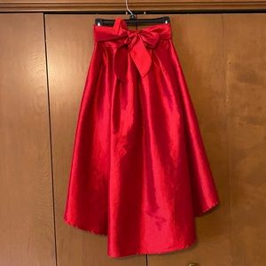 Red, taffeta, high lo skirt